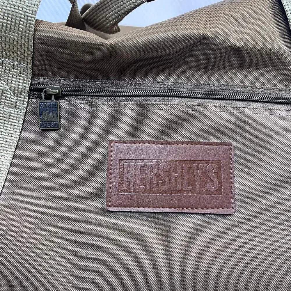 Hersheys North West Collection Brown Canvas Duffle Bag Travel Weekender‎ Luggage
